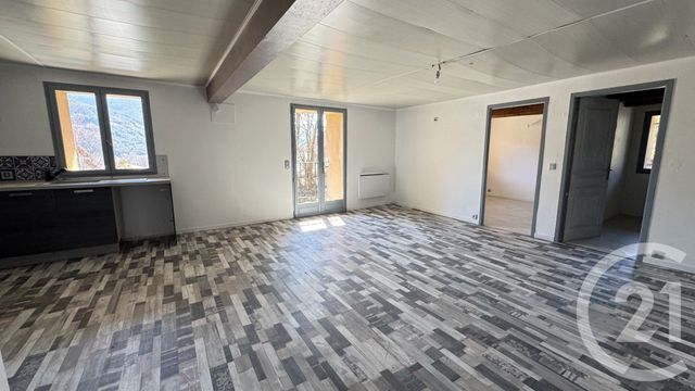 Appartement F3 &agrave; vendre - 3 pi&egrave;ces - 59,83 m2 - Lettret - 05 - PROVENCE-ALPES-COTE-D-AZUR