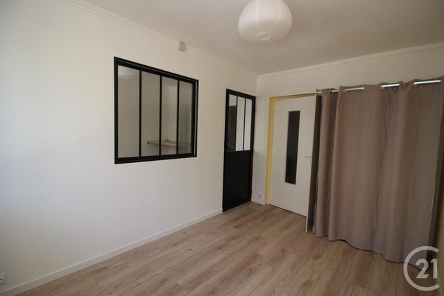 Appartement F2 &agrave; louer - 2 pi&egrave;ces - 28,75 m2 - Gap - 05 - PROVENCE-ALPES-COTE-D-AZUR