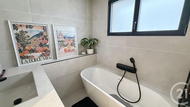 Appartement T4 &agrave; vendre - 4 pi&egrave;ces - 129,13 m2 - Gap - 05 - PROVENCE-ALPES-COTE-D-AZUR