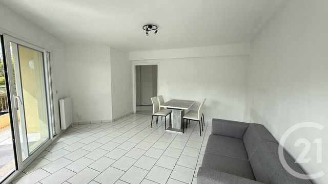 Appartement F3 &agrave; vendre - 3 pi&egrave;ces - 62,22 m2 - Gap - 05 - PROVENCE-ALPES-COTE-D-AZUR