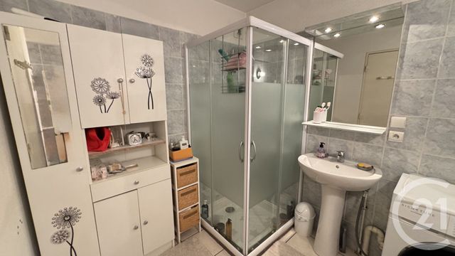 Appartement F4 &agrave; vendre - 4 pi&egrave;ces - 84 m2 - Gap - 05 - PROVENCE-ALPES-COTE-D-AZUR