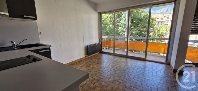 Appartement T1 &agrave; louer - 1 pi&egrave;ce - 35,25 m2 - Gap - 05 - PROVENCE-ALPES-COTE-D-AZUR