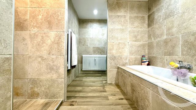 Appartement T3 &agrave; vendre - 3 pi&egrave;ces - 80,73 m2 - Gap - 05 - PROVENCE-ALPES-COTE-D-AZUR