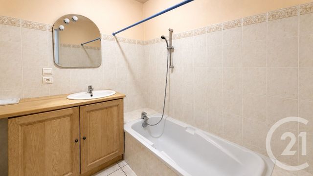 Appartement T2 &agrave; vendre - 2 pi&egrave;ces - 49,71 m2 - Gap - 05 - PROVENCE-ALPES-COTE-D-AZUR