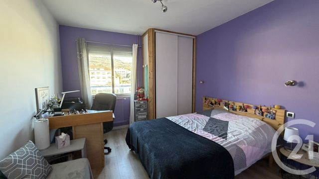 Appartement T4 &agrave; vendre - 4 pi&egrave;ces - 100,38 m2 - Gap - 05 - PROVENCE-ALPES-COTE-D-AZUR