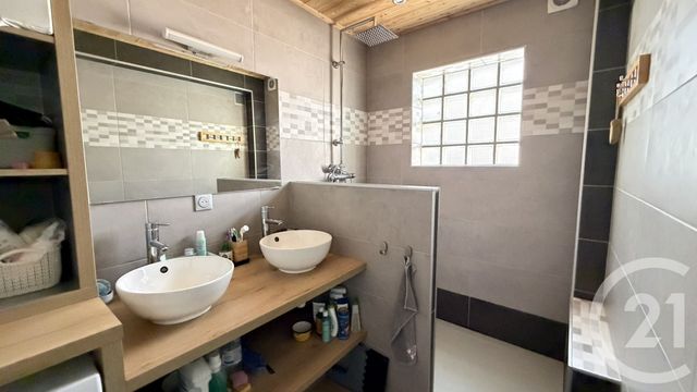 Appartement T4 &agrave; vendre - 4 pi&egrave;ces - 100,38 m2 - Gap - 05 - PROVENCE-ALPES-COTE-D-AZUR