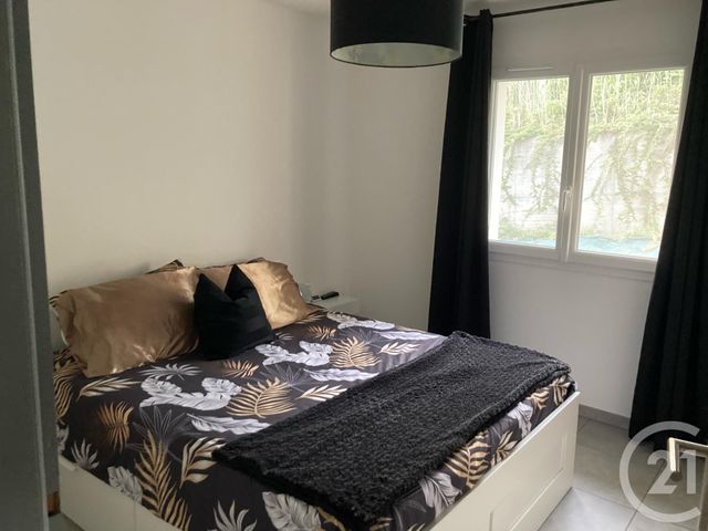 Maison &agrave; louer - 4 pi&egrave;ces - 91,40 m2 - Gap - 05 - PROVENCE-ALPES-COTE-D-AZUR