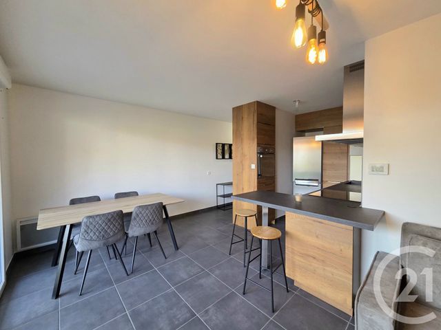 Appartement T3 &agrave; louer - 3 pi&egrave;ces - 56,97 m2 - Gap - 05 - PROVENCE-ALPES-COTE-D-AZUR