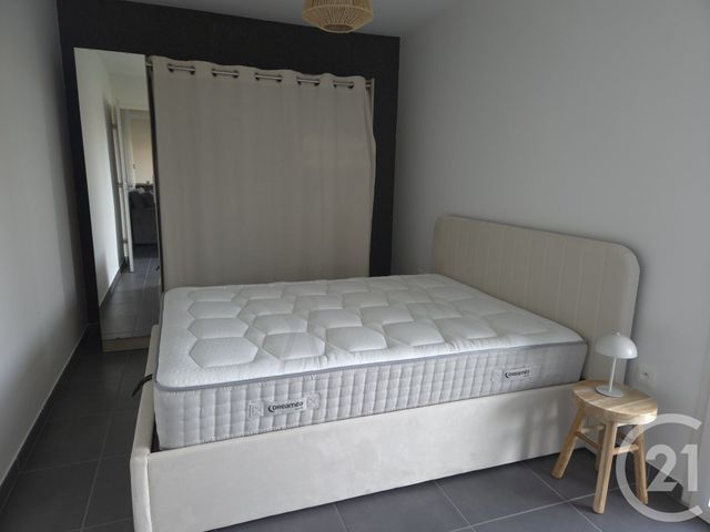 Appartement T3 &agrave; louer - 3 pi&egrave;ces - 56,97 m2 - Gap - 05 - PROVENCE-ALPES-COTE-D-AZUR