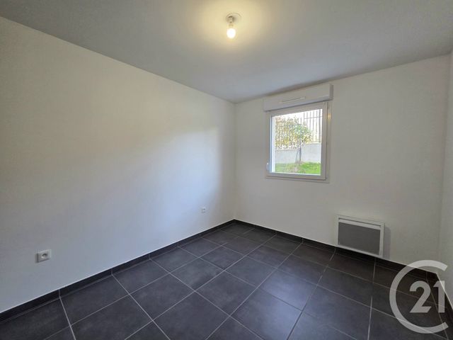 Appartement T3 &agrave; louer - 3 pi&egrave;ces - 56,97 m2 - Gap - 05 - PROVENCE-ALPES-COTE-D-AZUR