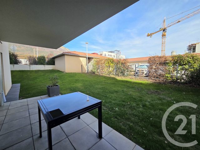 Appartement T3 &agrave; louer - 3 pi&egrave;ces - 56,97 m2 - Gap - 05 - PROVENCE-ALPES-COTE-D-AZUR