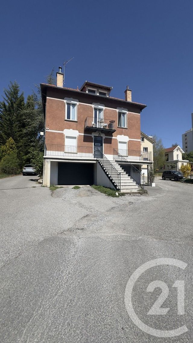 Appartement Duplex &agrave; vendre - 6 pi&egrave;ces - 103,12 m2 - Gap - 05 - PROVENCE-ALPES-COTE-D-AZUR