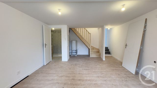 Appartement Duplex &agrave; vendre - 2 pi&egrave;ces - 27,71 m2 - Gap - 05 - PROVENCE-ALPES-COTE-D-AZUR
