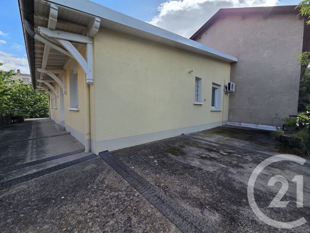 Appartement F5 &agrave; louer - 5 pi&egrave;ces - 104,46 m2 - Gap - 05 - PROVENCE-ALPES-COTE-D-AZUR