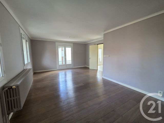 Appartement F5 &agrave; louer - 5 pi&egrave;ces - 104,46 m2 - Gap - 05 - PROVENCE-ALPES-COTE-D-AZUR