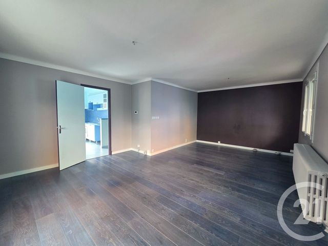 Appartement F5 &agrave; louer - 5 pi&egrave;ces - 104,46 m2 - Gap - 05 - PROVENCE-ALPES-COTE-D-AZUR