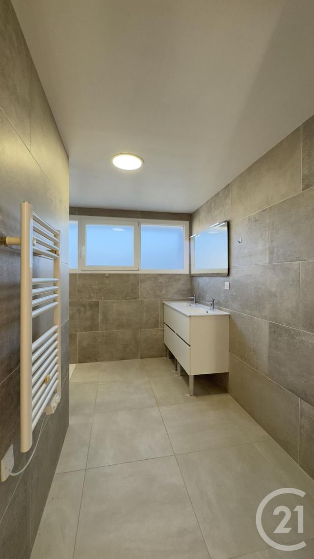 Appartement F3 &agrave; vendre - 3 pi&egrave;ces - 78,10 m2 - Gap - 05 - PROVENCE-ALPES-COTE-D-AZUR