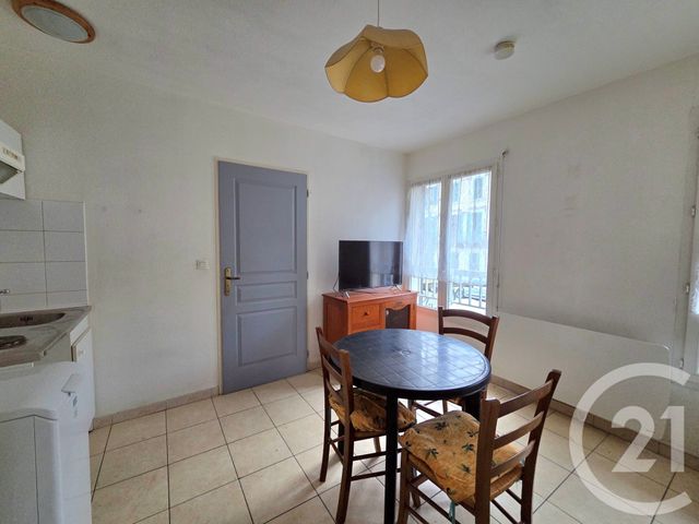 Appartement F1 &agrave; louer - 1 pi&egrave;ce - 16,83 m2 - Gap - 05 - PROVENCE-ALPES-COTE-D-AZUR