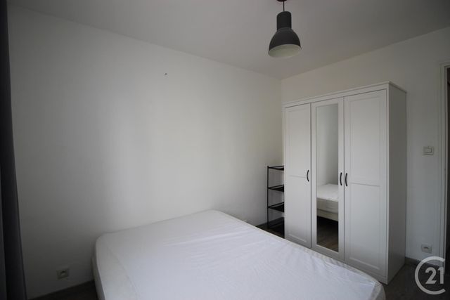 Appartement F2 &agrave; louer - 2 pi&egrave;ces - 47,94 m2 - Gap - 05 - PROVENCE-ALPES-COTE-D-AZUR