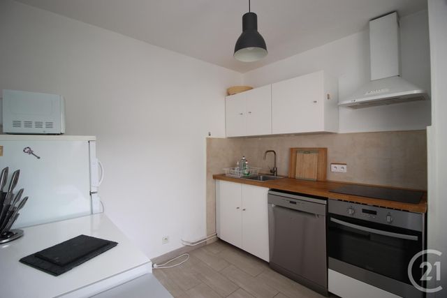 Appartement F2 &agrave; louer - 2 pi&egrave;ces - 47,94 m2 - Gap - 05 - PROVENCE-ALPES-COTE-D-AZUR