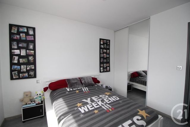 Appartement F3 &agrave; louer - 3 pi&egrave;ces - 65,86 m2 - Gap - 05 - PROVENCE-ALPES-COTE-D-AZUR