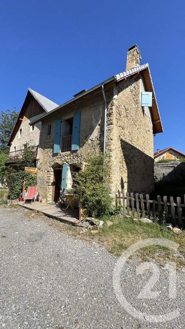 Maison &agrave; vendre - 4 pi&egrave;ces - 56,99 m2 - La Roche Des Arnauds - 05 - PROVENCE-ALPES-COTE-D-AZUR