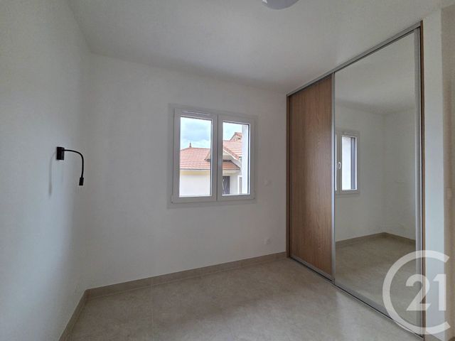 Maison &agrave; louer - 4 pi&egrave;ces - 110,96 m2 - La Freissinouse - 05 - PROVENCE-ALPES-COTE-D-AZUR