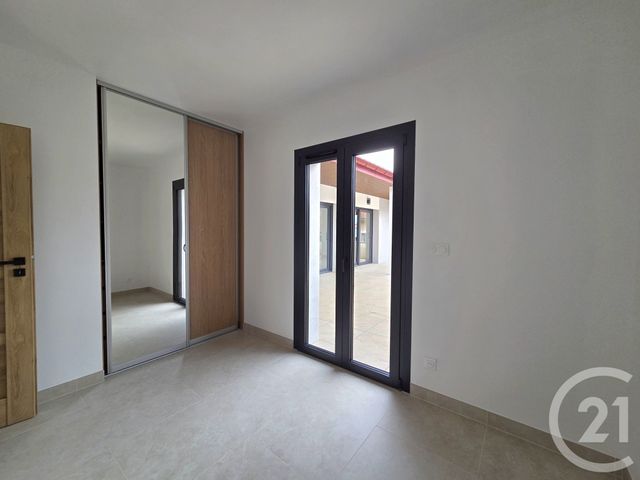 Maison &agrave; louer - 4 pi&egrave;ces - 110,96 m2 - La Freissinouse - 05 - PROVENCE-ALPES-COTE-D-AZUR