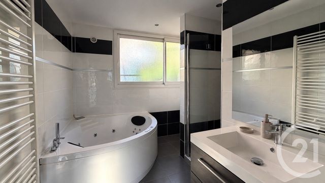 Appartement F3 &agrave; vendre - 3 pi&egrave;ces - 65,86 m2 - Gap - 05 - PROVENCE-ALPES-COTE-D-AZUR