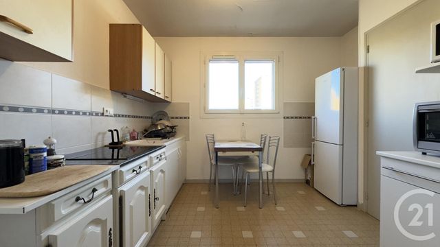 Appartement F3 &agrave; vendre - 3 pi&egrave;ces - 73,19 m2 - Gap - 05 - PROVENCE-ALPES-COTE-D-AZUR