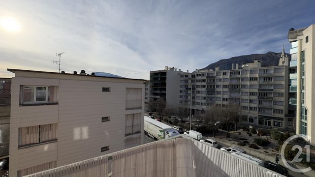 Appartement F3 &agrave; vendre - 3 pi&egrave;ces - 73,19 m2 - Gap - 05 - PROVENCE-ALPES-COTE-D-AZUR
