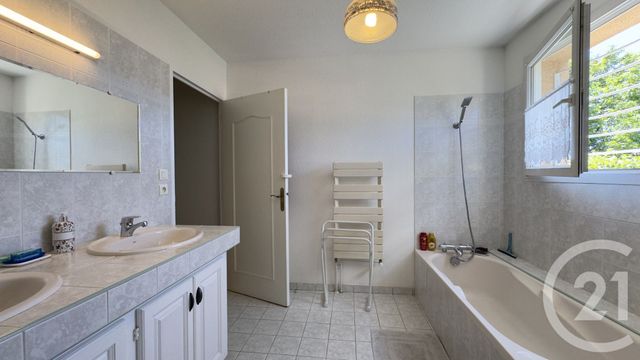 Maison &agrave; vendre - 8 pi&egrave;ces - 169,60 m2 - Gap - 05 - PROVENCE-ALPES-COTE-D-AZUR