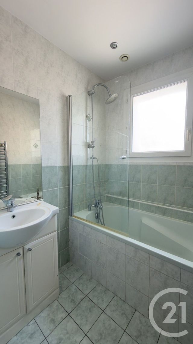 Appartement Duplex &agrave; vendre - 3 pi&egrave;ces - 57,49 m2 - Gap - 05 - PROVENCE-ALPES-COTE-D-AZUR