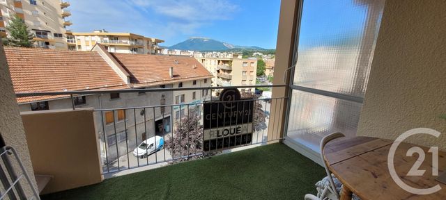 Appartement T3 &agrave; louer - 3 pi&egrave;ces - 69,44 m2 - Gap - 05 - PROVENCE-ALPES-COTE-D-AZUR