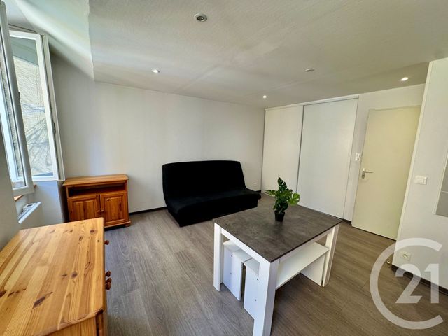 Appartement F1 &agrave; louer - 1 pi&egrave;ce - 30 m2 - La Saulce - 05 - PROVENCE-ALPES-COTE-D-AZUR