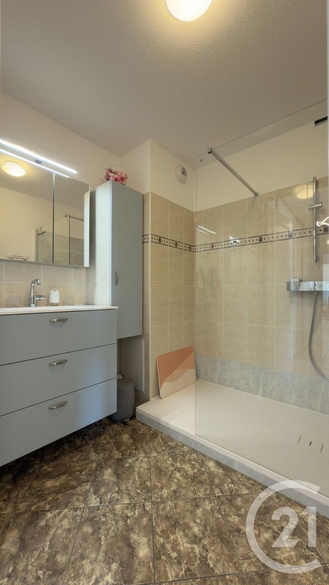 Appartement F3 &agrave; vendre - 3 pi&egrave;ces - 74,69 m2 - Gap - 05 - PROVENCE-ALPES-COTE-D-AZUR