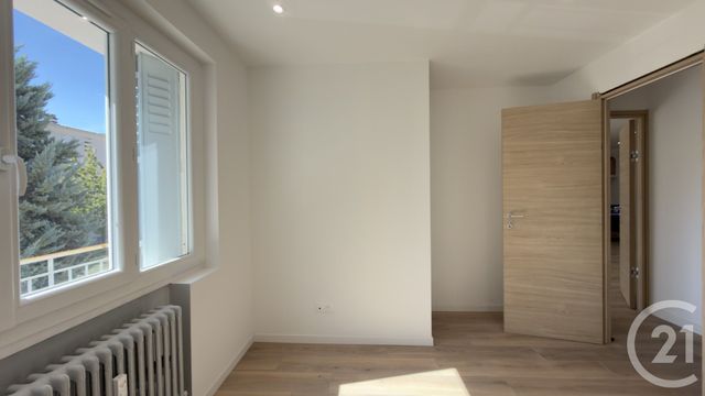 Appartement T3 &agrave; vendre - 3 pi&egrave;ces - 59,65 m2 - Gap - 05 - PROVENCE-ALPES-COTE-D-AZUR