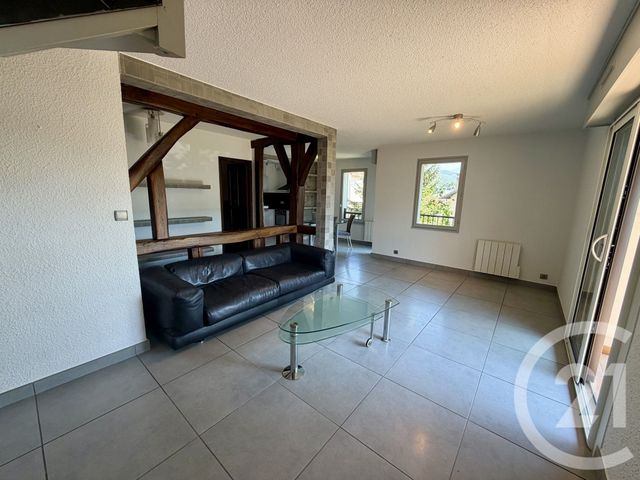 Appartement F4 &agrave; louer - 4 pi&egrave;ces - 84,08 m2 - Gap - 05 - PROVENCE-ALPES-COTE-D-AZUR