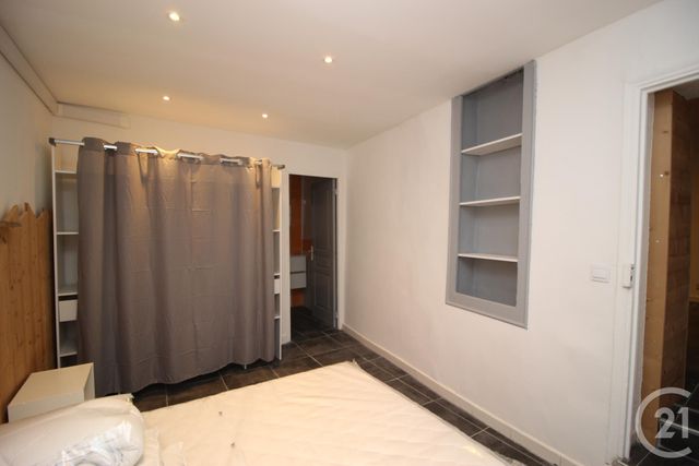 Appartement F2 &agrave; louer - 2 pi&egrave;ces - 35,30 m2 - Gap - 05 - PROVENCE-ALPES-COTE-D-AZUR