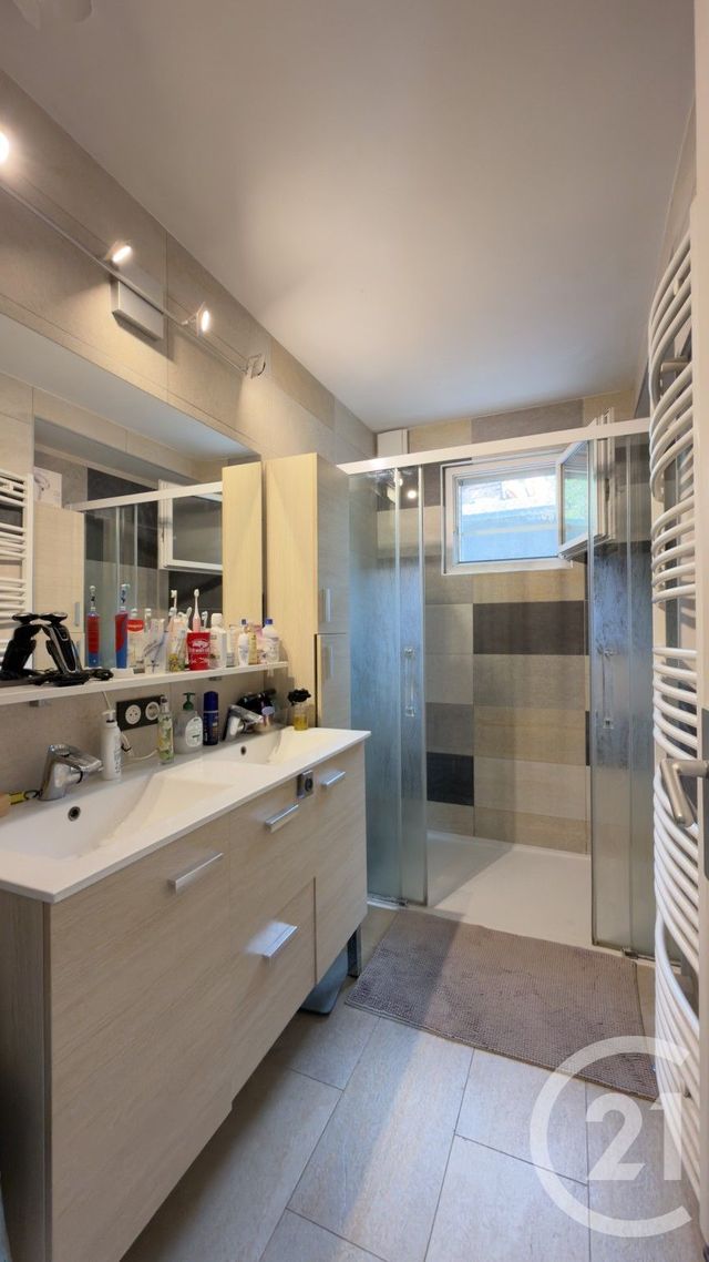 Appartement T3 &agrave; vendre - 3 pi&egrave;ces - 64,33 m2 - Gap - 05 - PROVENCE-ALPES-COTE-D-AZUR