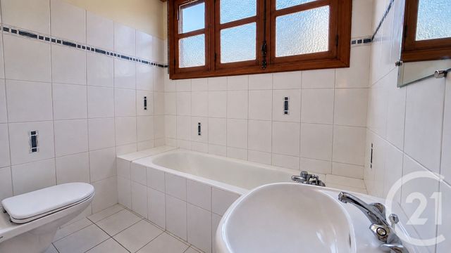 Appartement T3 &agrave; vendre - 3 pi&egrave;ces - 57,92 m2 - Gap - 05 - PROVENCE-ALPES-COTE-D-AZUR