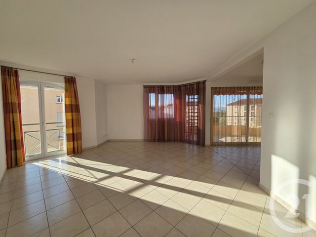 Appartement T3 &agrave; louer - 3 pi&egrave;ces - 92,94 m2 - Gap - 05 - PROVENCE-ALPES-COTE-D-AZUR