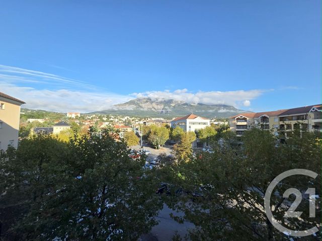 Appartement T3 &agrave; louer - 3 pi&egrave;ces - 92,94 m2 - Gap - 05 - PROVENCE-ALPES-COTE-D-AZUR