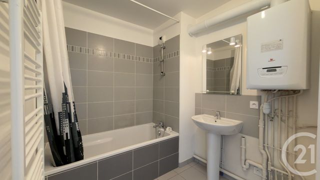 Appartement T3 &agrave; vendre - 3 pi&egrave;ces - 70,90 m2 - Gap - 05 - PROVENCE-ALPES-COTE-D-AZUR