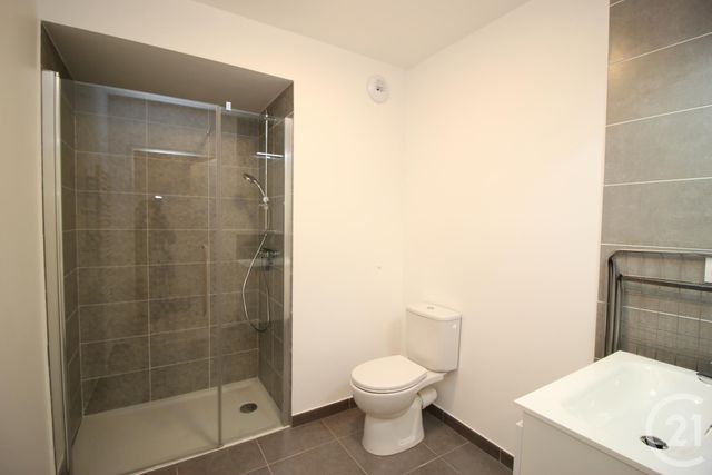 Appartement F2 &agrave; louer - 2 pi&egrave;ces - 35,45 m2 - Gap - 05 - PROVENCE-ALPES-COTE-D-AZUR