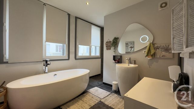 Appartement T3 &agrave; louer - 3 pi&egrave;ces - 65,58 m2 - Gap - 05 - PROVENCE-ALPES-COTE-D-AZUR