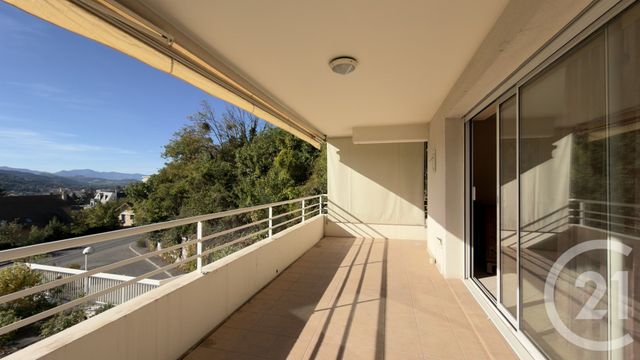 Appartement F4 &agrave; vendre - 4 pi&egrave;ces - 99,26 m2 - Gap - 05 - PROVENCE-ALPES-COTE-D-AZUR