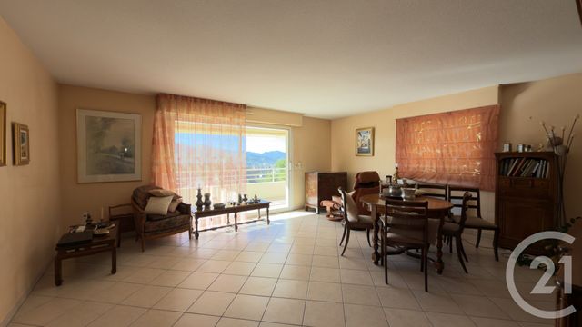 Appartement F4 &agrave; vendre - 4 pi&egrave;ces - 99,26 m2 - Gap - 05 - PROVENCE-ALPES-COTE-D-AZUR