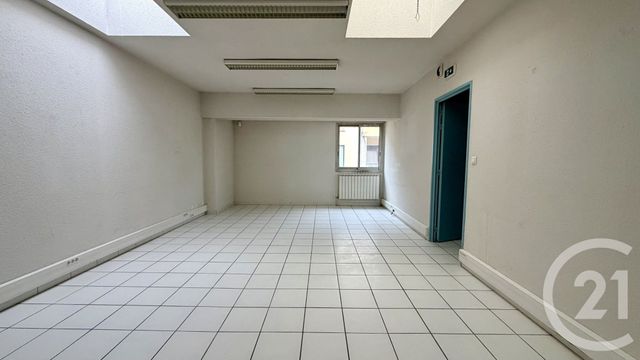 Appartement Local à vendre GAP
