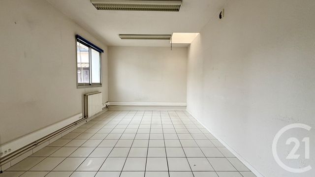 Appartement Local &agrave; vendre - 6 pi&egrave;ces - 169,76 m2 - Gap - 05 - PROVENCE-ALPES-COTE-D-AZUR